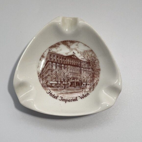 Hotel Imperial Wien Vintage Ashtray Souvenir Vienna Austria Lilien Porzellan - Picture 7 of 11